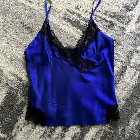 ICONS OBJECTS OF DEVOTION LACE TRIM CAMI - Picture 2 of 3